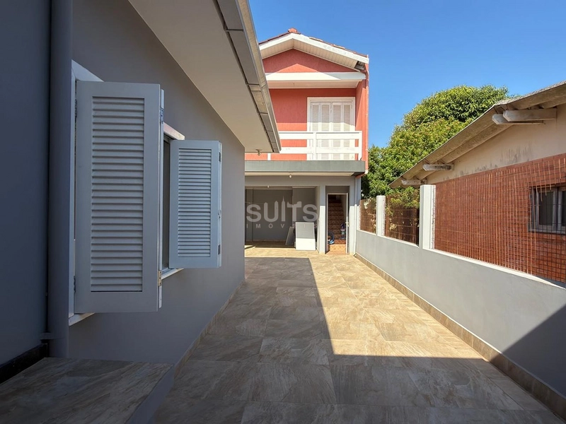 Excelente casa à venda no Centro de Xangri-Lá : 24ª foto da galeria de imagens do imóvel