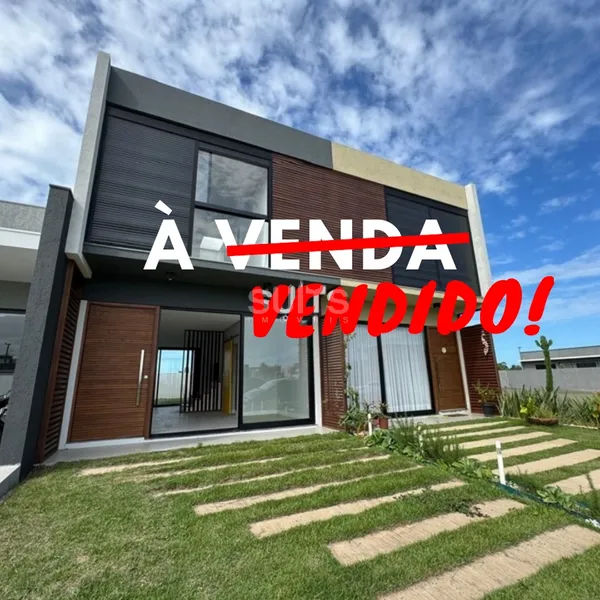 Excelente sobrado geminado no Bairro Santorini: 1ª foto da galeria de imagens do imóvel