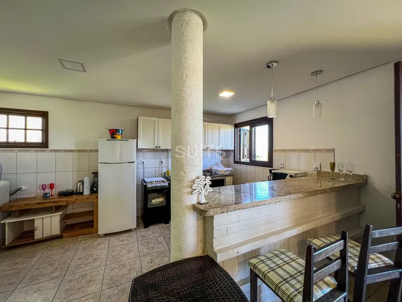 Excelente sobrado próximo do mar na praia de Rainha do Mar: 7ª foto da galeria de imagens do imóvel