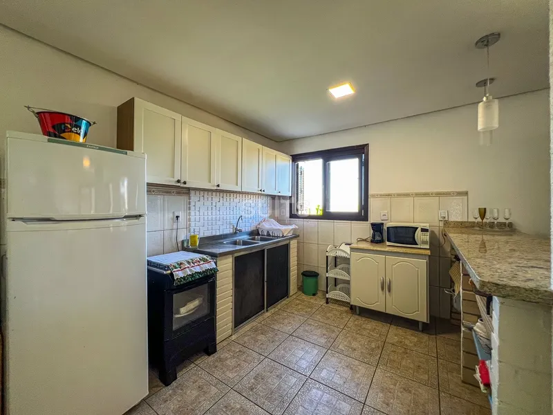 Excelente sobrado próximo do mar na praia de Rainha do Mar: 8ª foto da galeria de imagens do imóvel