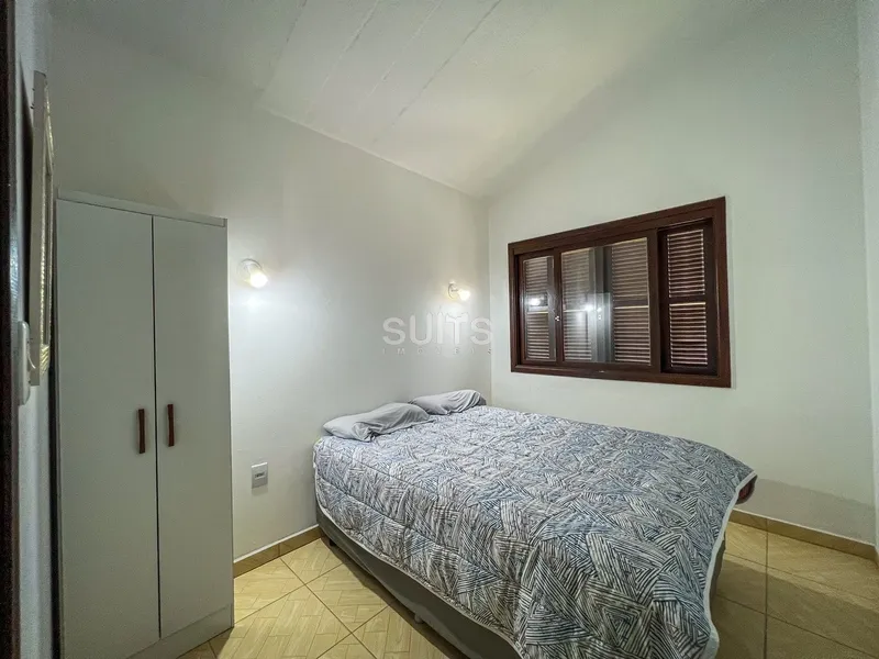 Excelente sobrado próximo do mar na praia de Rainha do Mar: 15ª foto da galeria de imagens do imóvel