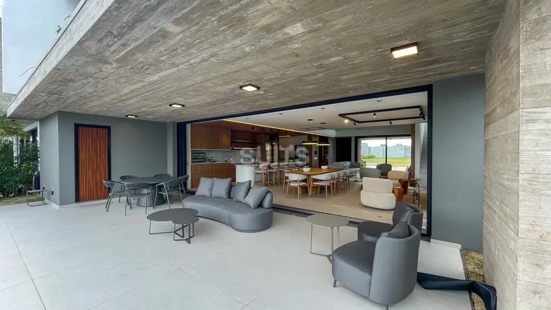 Incrível sobrado beira lago à venda no condomínio Sense!: 4ª foto da galeria de imagens do imóvel