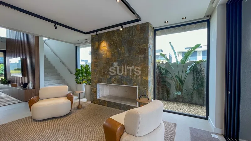 Incrível sobrado beira lago à venda no condomínio Sense!: 8ª foto da galeria de imagens do imóvel