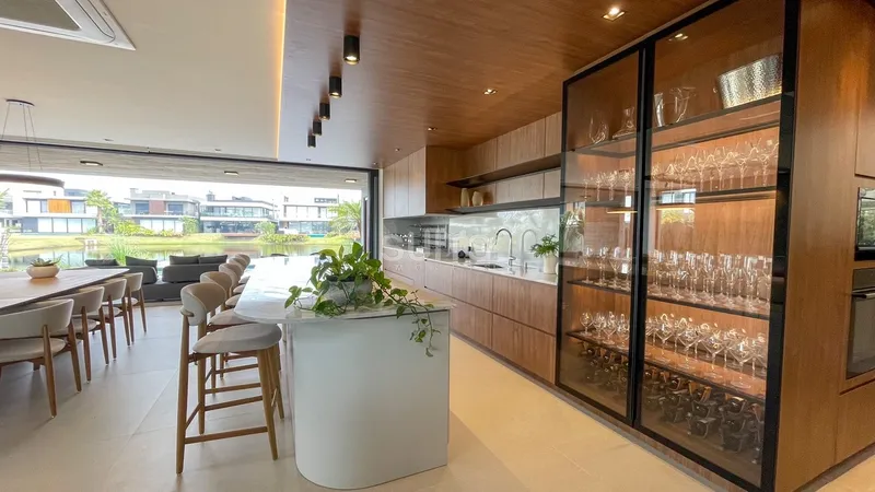 Incrível sobrado beira lago à venda no condomínio Sense!: 14ª foto da galeria de imagens do imóvel