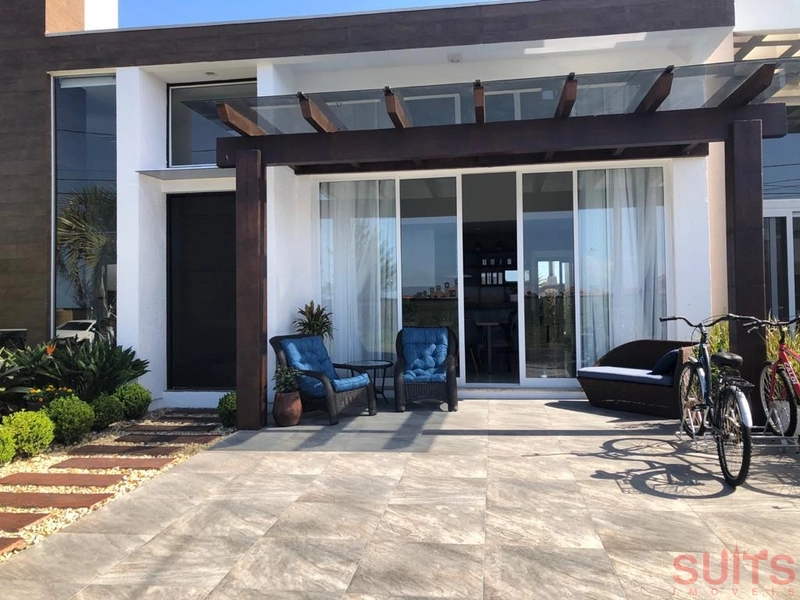 Lindíssima casa mobiliada e decorada no condomínio Las Palmas: 2ª foto da galeria de imagens do imóvel