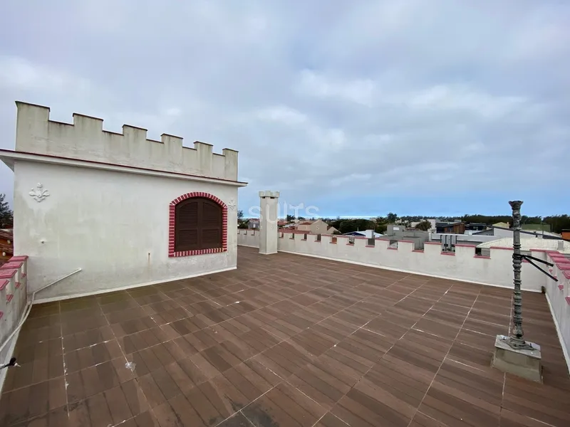 Sobrado de esquina na praia do Remanso: 23ª foto da galeria de imagens do imóvel