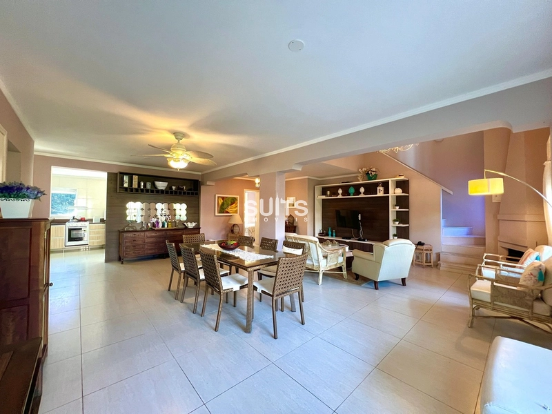 Lindo sobrado à venda no condomínio Villas Resort: 6ª foto da galeria de imagens do imóvel