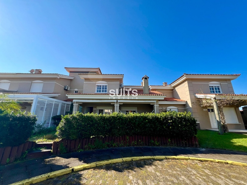 Lindo sobrado à venda no condomínio Villas Resort: 2ª foto da galeria de imagens do imóvel