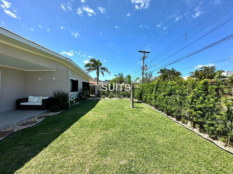 Excelente casa à venda em Atlântida : 3ª foto da galeria de imagens do imóvel