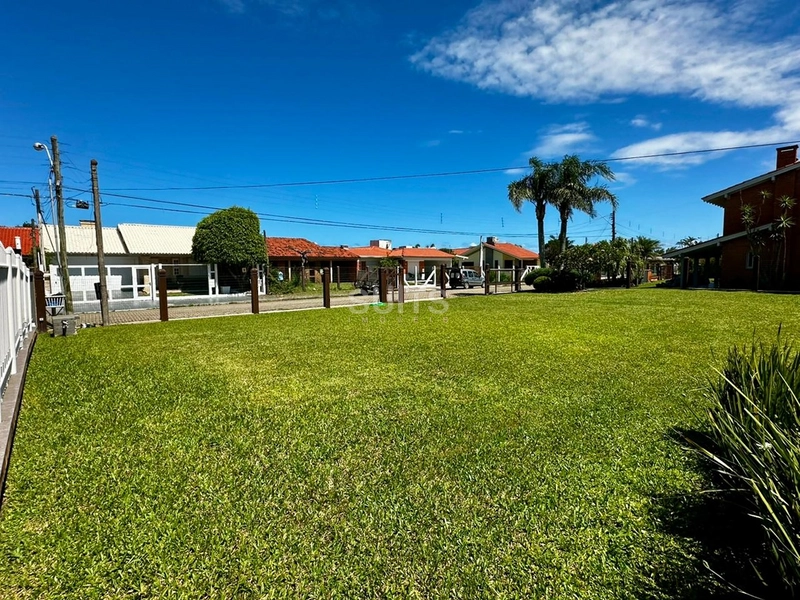 Casa com 02 terrenos à venda no Centro : 7ª foto da galeria de imagens do imóvel