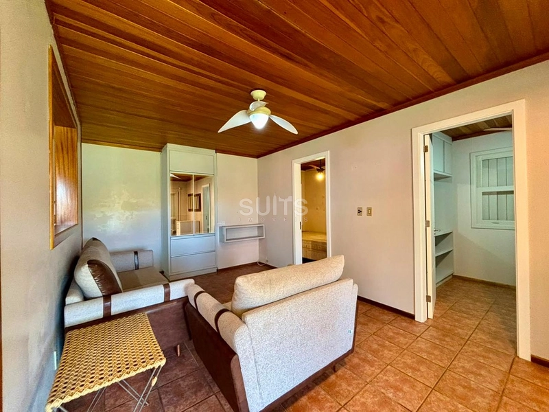 Casa com 02 terrenos à venda no Centro de Xangri-Lá : 6ª foto da galeria de imagens do imóvel