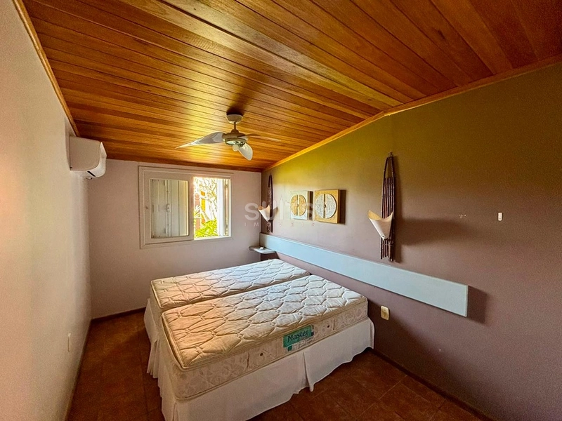 Casa com 02 terrenos à venda no Centro de Xangri-Lá : 16ª foto da galeria de imagens do imóvel
