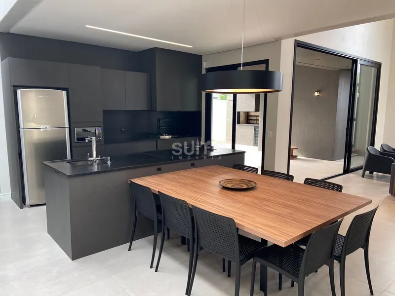 Alto padrão e bom gosto a poucos metros do mar em Xangri-Lá: 10ª foto da galeria de imagens do imóvel