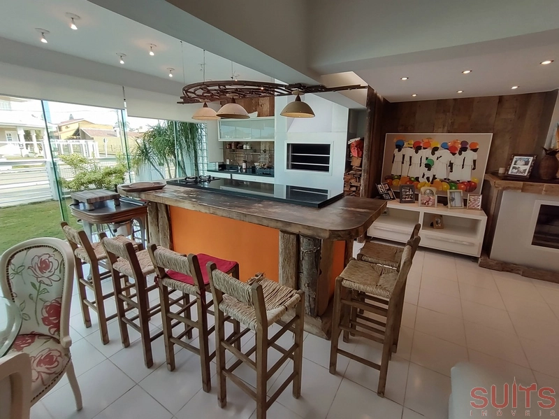 Excelente Sobrado de esquina na Zona do Caburé na Praia de Atlântida: 7ª foto da galeria de imagens do imóvel