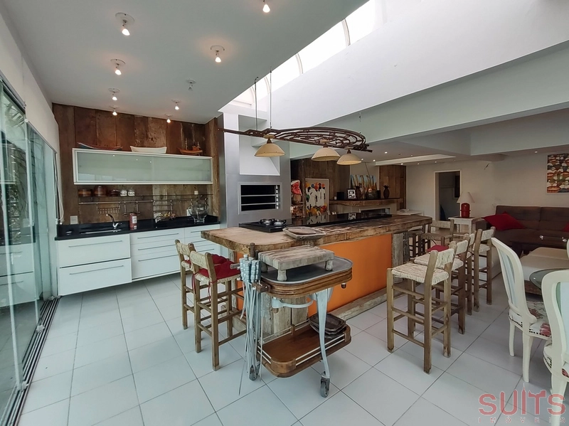 Excelente Sobrado de esquina na Zona do Caburé na Praia de Atlântida: 11ª foto da galeria de imagens do imóvel