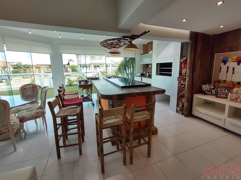 Excelente Sobrado de esquina na Zona do Caburé na Praia de Atlântida: 8ª foto da galeria de imagens do imóvel