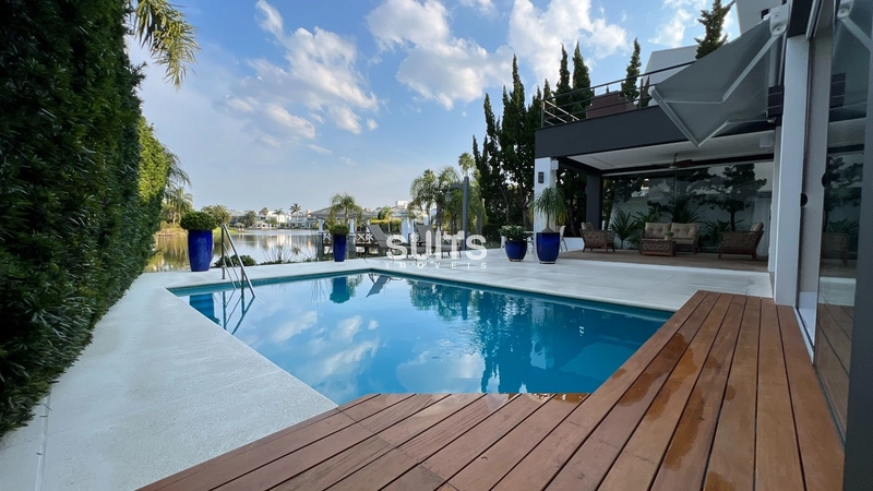 Luxo e requinte em apenas um imóvel no condomínio Atlântida Ilhas Park: 40ª foto da galeria de imagens do imóvel