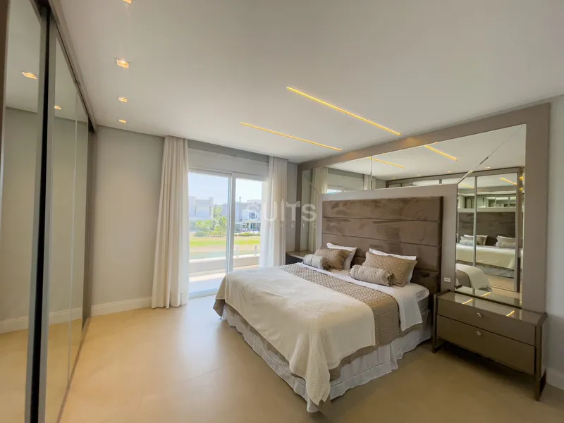 Lindo sobrado beira lago no Condomínio Enseada em Xangri-Lá: 24ª foto da galeria de imagens do imóvel