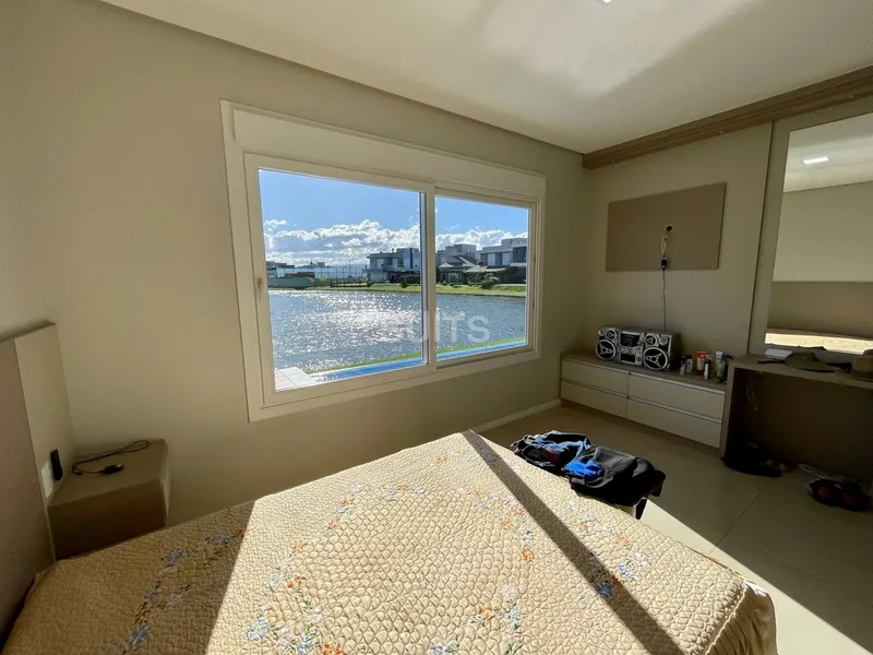 Excelente Casa Beira-lago no Condomínio Riviera em Xangri-lá: 23ª foto da galeria de imagens do imóvel