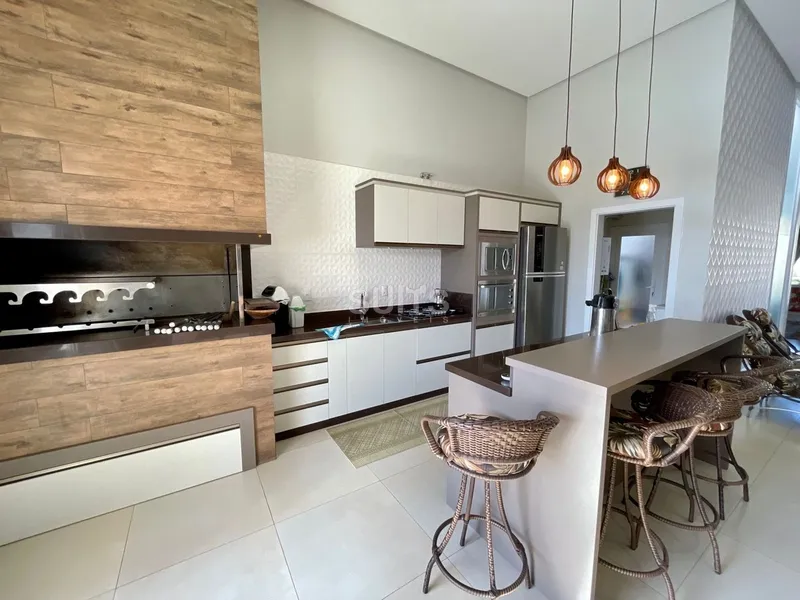 Excelente Casa Beira-lago no Condomínio Riviera em Xangri-lá: 10ª foto da galeria de imagens do imóvel