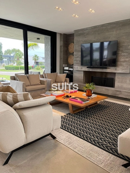 Excelente sobrado à venda no condomínio Blue: 6ª foto da galeria de imagens do imóvel