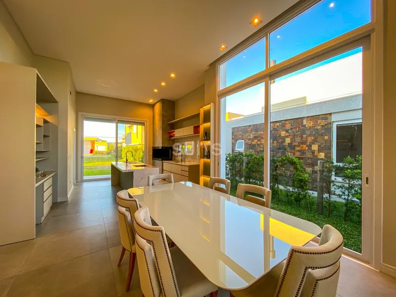 Incrível casa à venda no condomínio Sea Coast em Xangri-Lá: 5ª foto da galeria de imagens do imóvel