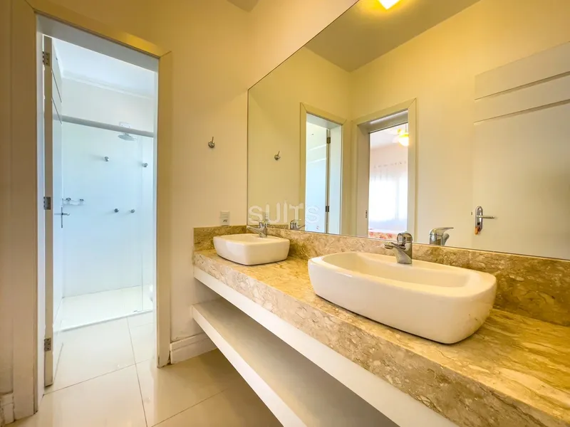 Ótima casa mobiliada e decorada no condomínio Enseada: 22ª foto da galeria de imagens do imóvel