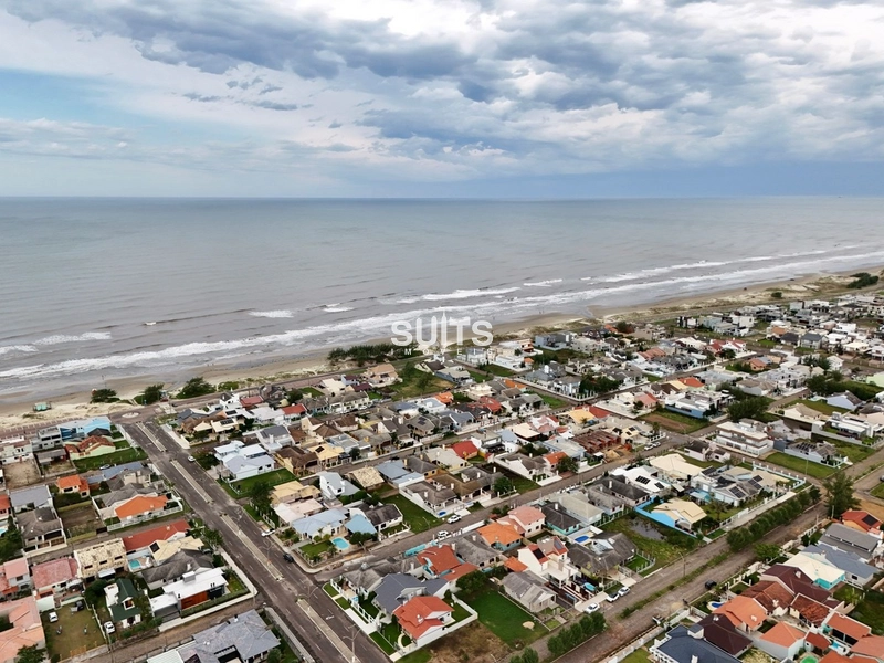 Excelente casa à 01 quadra do mar na praia de Atlântida Sul: 25ª foto da galeria de imagens do imóvel