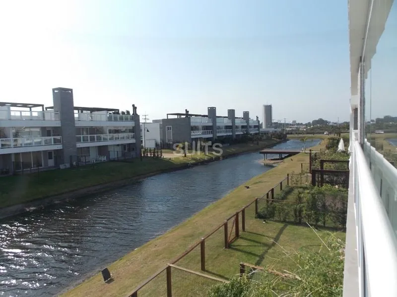 Excelente loft no Condomínio Rossi Atlântida: 2ª foto da galeria de imagens do imóvel