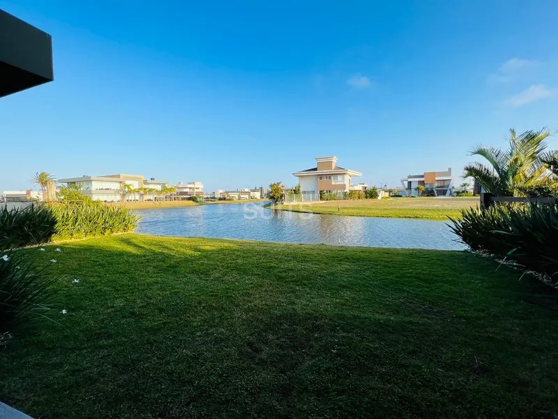 Excelente Casa Térrea no Centro de Xangri-Lá: 28ª foto da galeria de imagens do imóvel