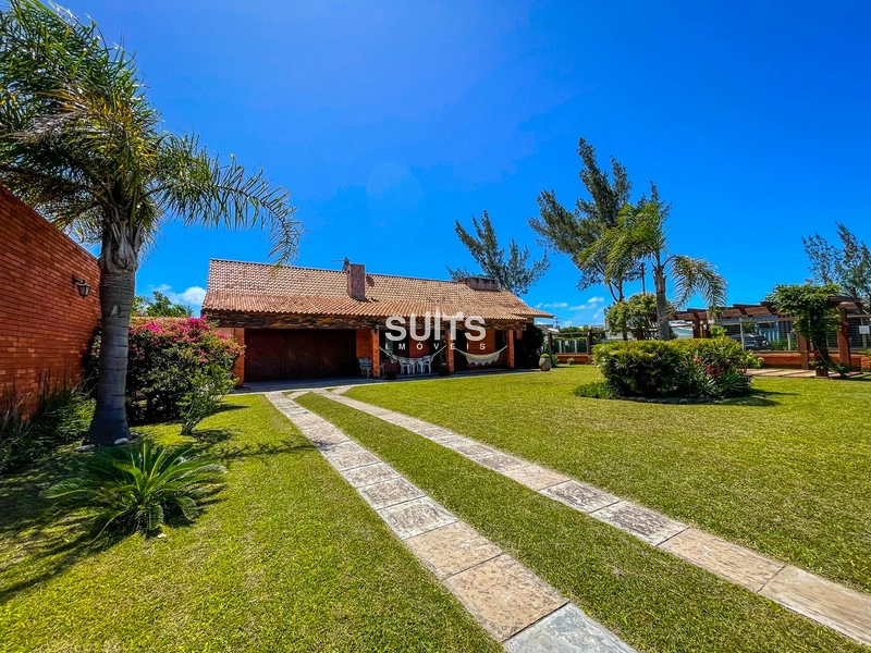 Excelente casa com 02 terrenos no centro de Xangri-Lá: 17ª foto da galeria de imagens do imóvel