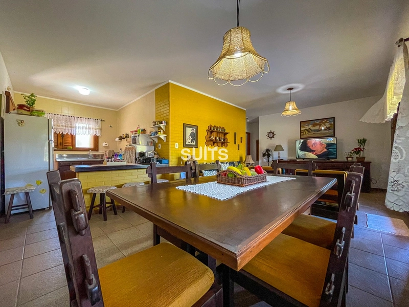 Excelente casa com 02 terrenos no centro de Xangri-Lá: 14ª foto da galeria de imagens do imóvel