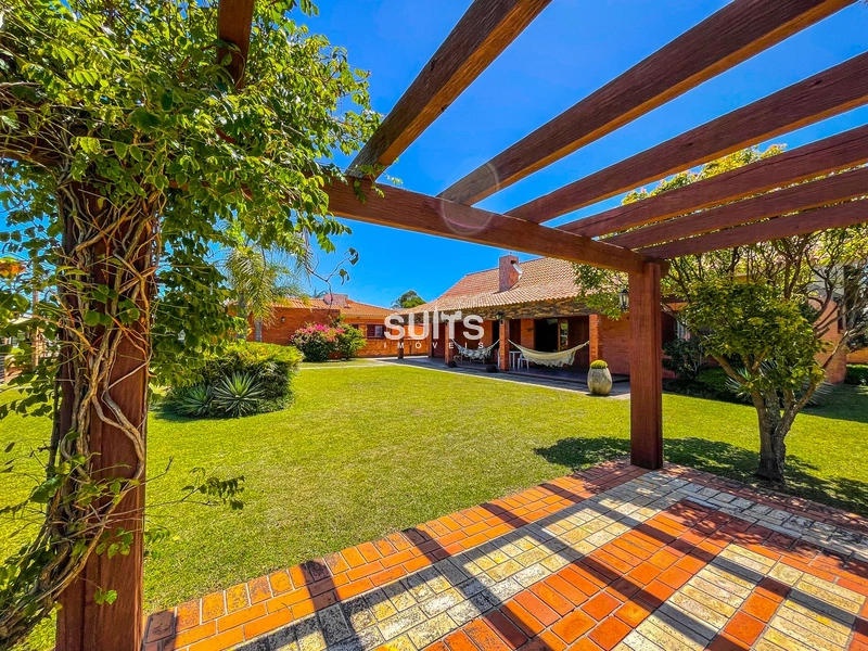 Excelente casa com 02 terrenos no centro de Xangri-Lá: 15ª foto da galeria de imagens do imóvel