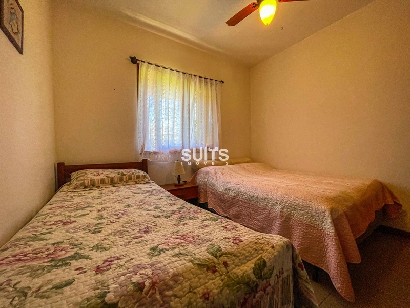 Excelente casa com 02 terrenos no centro de Xangri-Lá: 3ª foto da galeria de imagens do imóvel