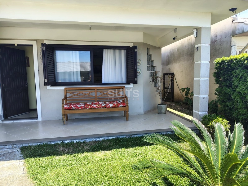 Excelente casa à venda no Centro : 3ª foto da galeria de imagens do imóvel