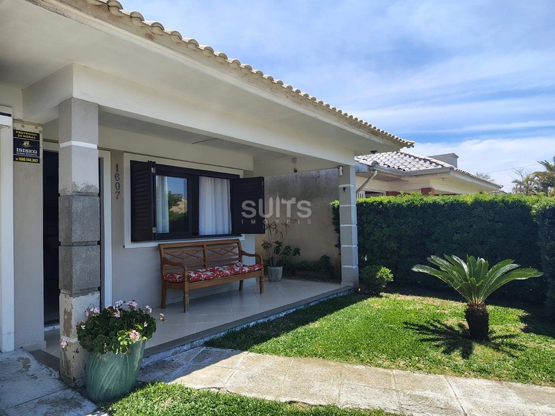 Excelente casa à venda no Centro : 2ª foto da galeria de imagens do imóvel