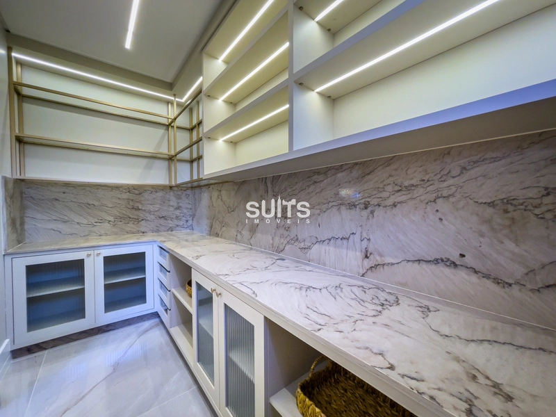 Simplesmente único. Mansão na beira da lagoa no Cond. Velas da Marina!: 22ª foto da galeria de imagens do imóvel