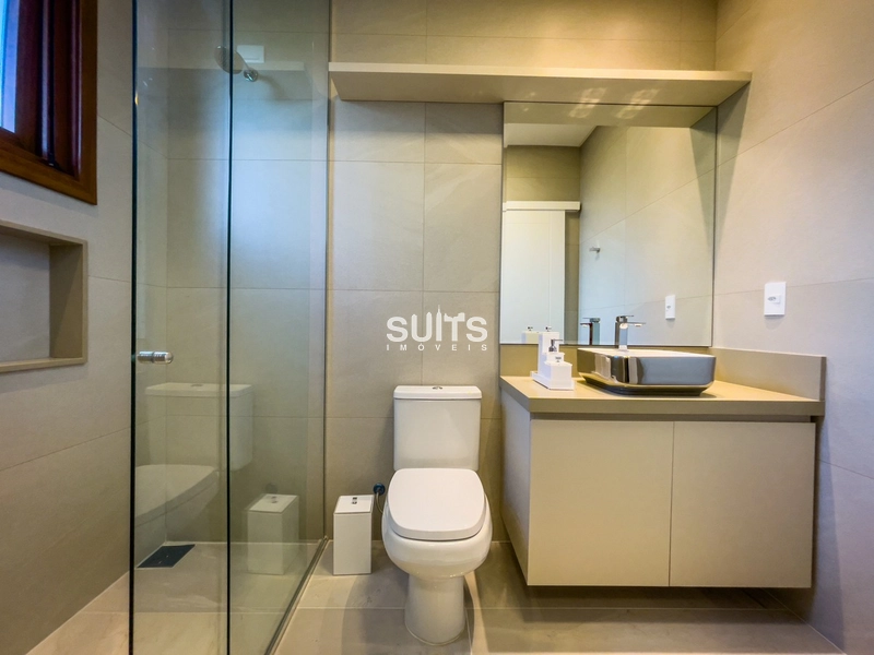 Simplesmente único. Mansão na beira da lagoa no Cond. Velas da Marina!: 27ª foto da galeria de imagens do imóvel