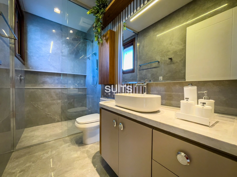 Simplesmente único. Mansão na beira da lagoa no Cond. Velas da Marina!: 98ª foto da galeria de imagens do imóvel