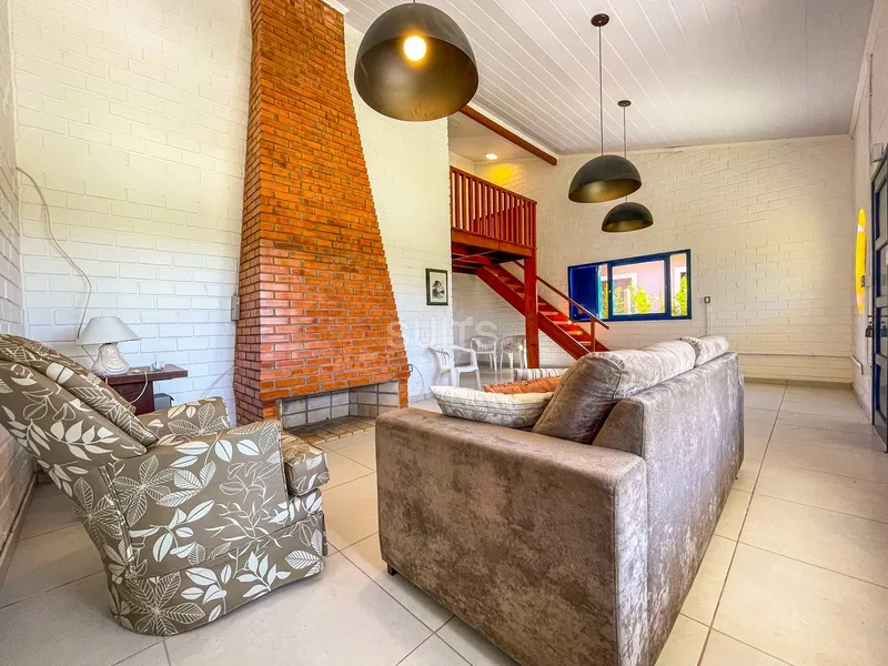 Excelente sobrado próximo do mar na praia de Rainha do Mar: 6ª foto da galeria de imagens do imóvel