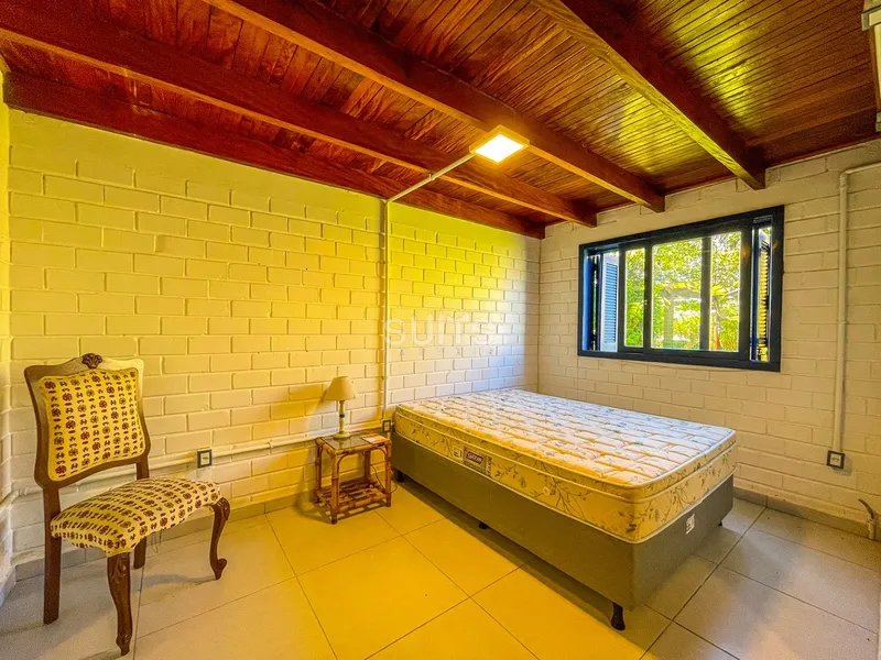 Excelente sobrado próximo do mar na praia de Rainha do Mar: 8ª foto da galeria de imagens do imóvel