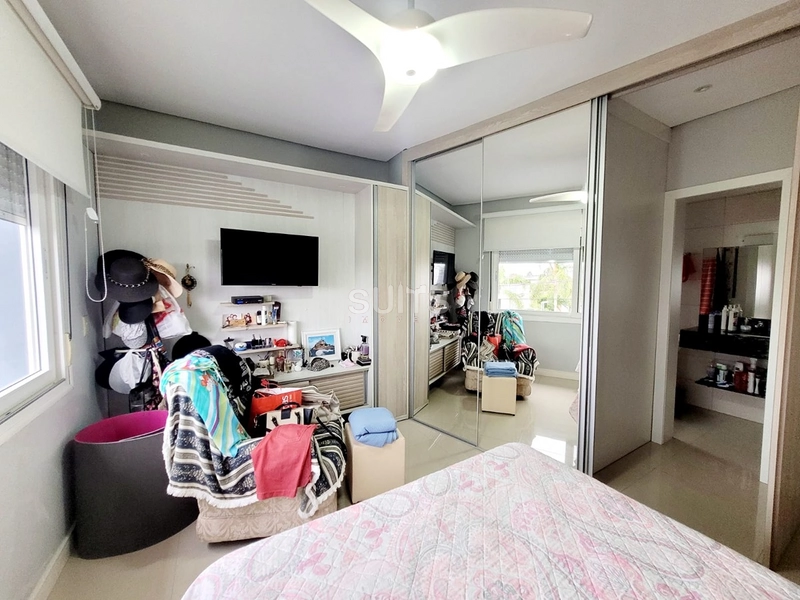 Excelente sobrado à venda no condomínio Quintas do Lago: 50ª foto da galeria de imagens do imóvel