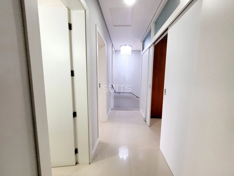 Excelente sobrado à venda no condomínio Quintas do Lago: 9ª foto da galeria de imagens do imóvel