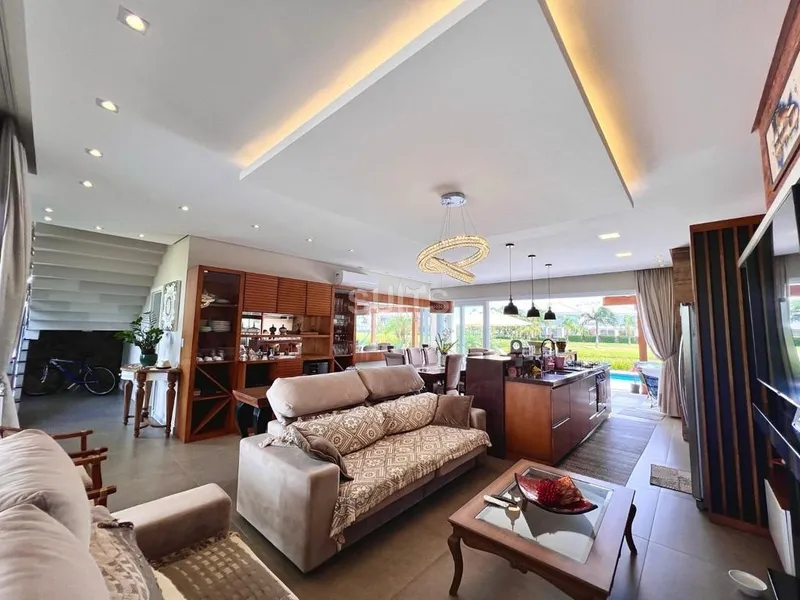 Excelente sobrado beira lago no condomínio Sea Coast: 6ª foto da galeria de imagens do imóvel