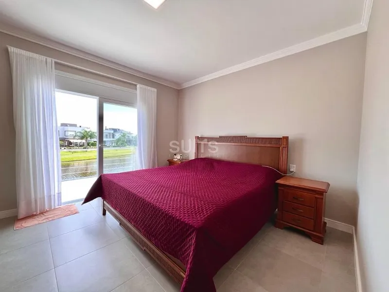 Excelente sobrado beira lago no condomínio Sea Coast: 20ª foto da galeria de imagens do imóvel