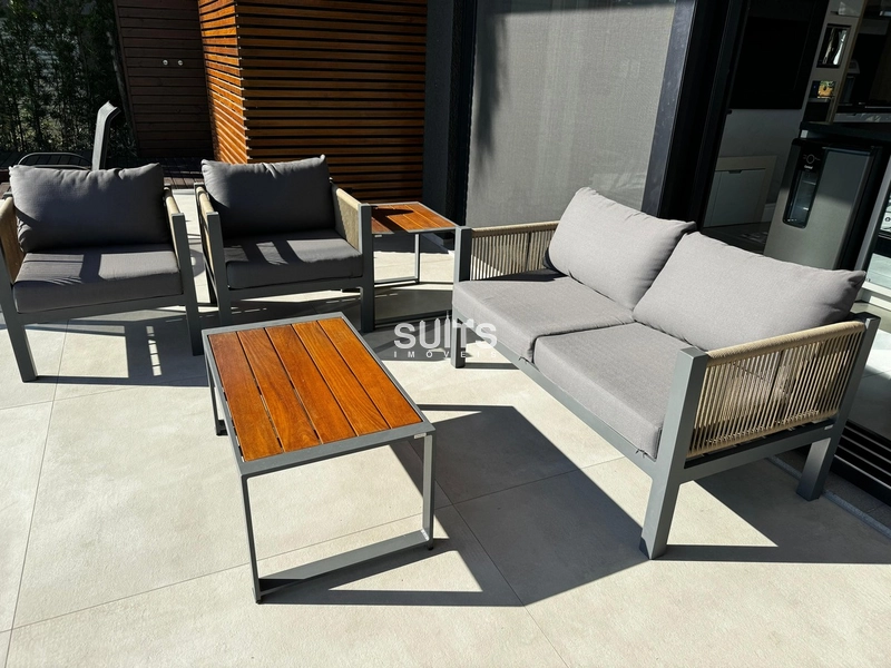 Incrível sobrado de esquina e na beira do lago no condomínio Malibu: 17ª foto da galeria de imagens do imóvel