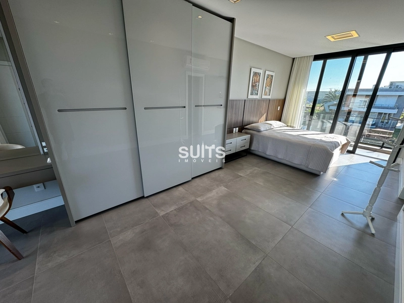 Incrível sobrado de esquina e na beira do lago no condomínio Malibu: 29ª foto da galeria de imagens do imóvel