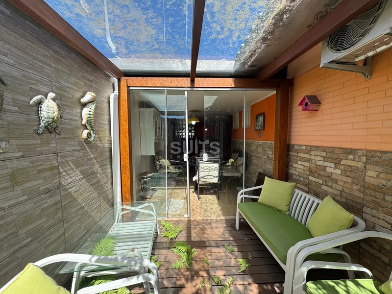 Casa de esquina em Atlantida: 40ª foto da galeria de imagens do imóvel