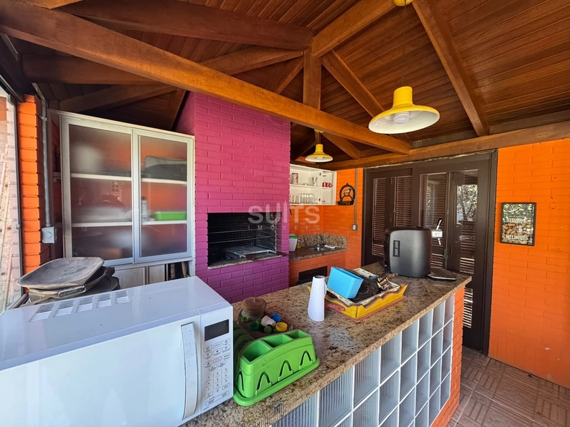 Casa de esquina em Atlantida: 43ª foto da galeria de imagens do imóvel