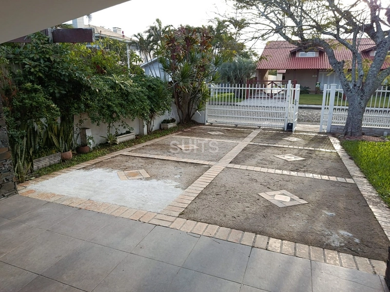 Excelente casa térrea à venda em Atlântida : 4ª foto da galeria de imagens do imóvel